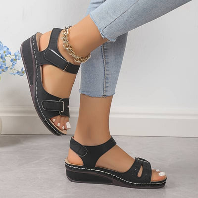 Lumirel™ - Sandalias de mujer con cierre de velcro y puntera abierta en color sólido.